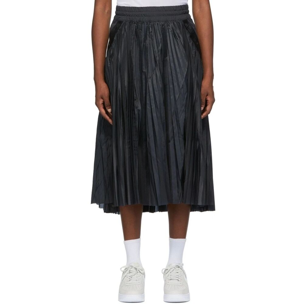 Nike Black Pleated Midi Skirt